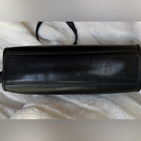 Vintage Coach Swagger Bag black Made in United States 1970s - Picture 6 of 15